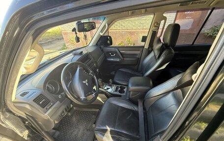 Mitsubishi Pajero IV, 2013 год, 2 100 000 рублей, 7 фотография