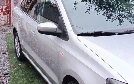 Volkswagen Polo VI (EU Market), 2011 год, 1 200 000 рублей, 3 фотография