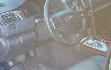 Toyota Camry, 2013 год, 1 490 000 рублей, 8 фотография
