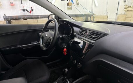 KIA Rio III рестайлинг, 2016 год, 1 090 000 рублей, 4 фотография