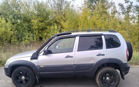 Chevrolet Niva I рестайлинг, 2016 год, 750 000 рублей, 6 фотография