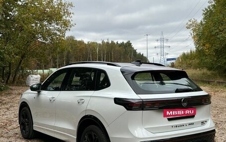 Volkswagen Tiguan, 2026 год, 4 500 000 рублей, 5 фотография