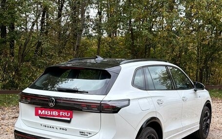 Volkswagen Tiguan, 2026 год, 4 500 000 рублей, 7 фотография