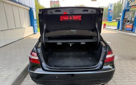 Mercedes-Benz E-Класс, 2011 год, 1 230 000 рублей, 9 фотография