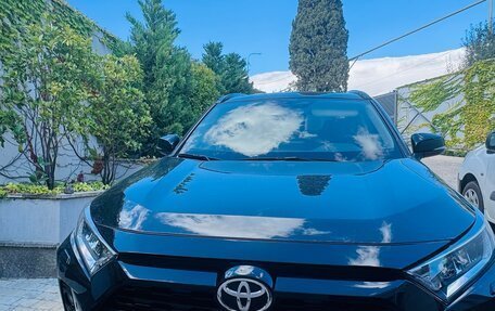 Toyota RAV4, 2022 год, 3 490 000 рублей, 1 фотография