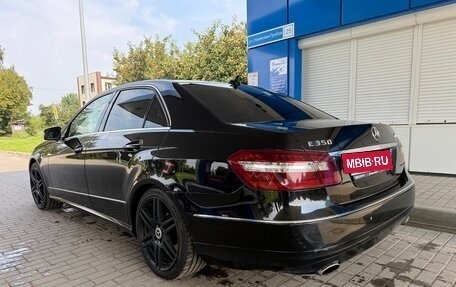 Mercedes-Benz E-Класс, 2011 год, 1 230 000 рублей, 3 фотография