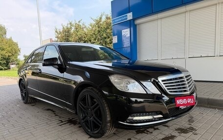 Mercedes-Benz E-Класс, 2011 год, 1 230 000 рублей, 6 фотография