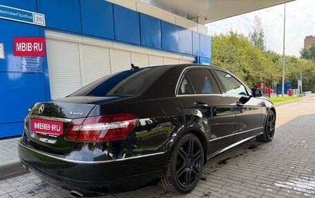 Mercedes-Benz E-Класс, 2011 год, 1 230 000 рублей, 7 фотография