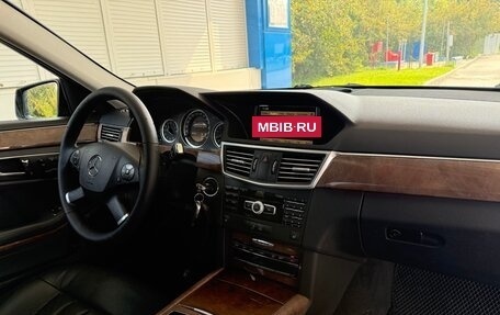 Mercedes-Benz E-Класс, 2011 год, 1 230 000 рублей, 12 фотография