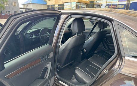 Audi A4, 2015 год, 1 800 000 рублей, 10 фотография
