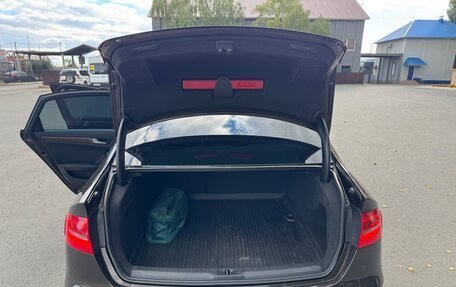 Audi A4, 2015 год, 1 800 000 рублей, 11 фотография