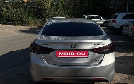 Hyundai Elantra V, 2012 год, 1 000 000 рублей, 5 фотография