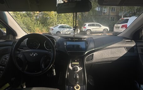 Hyundai Elantra V, 2012 год, 1 000 000 рублей, 12 фотография