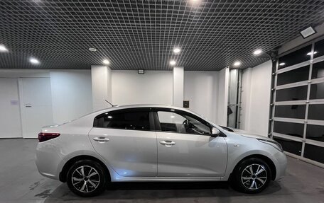 KIA Rio IV, 2017 год, 1 476 000 рублей, 2 фотография