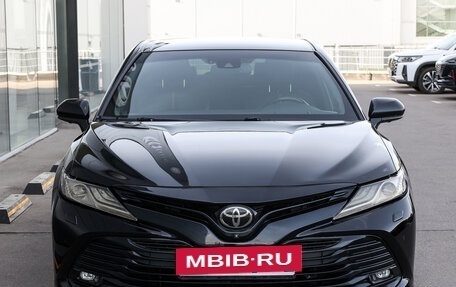 Toyota Camry, 2019 год, 2 798 000 рублей, 2 фотография