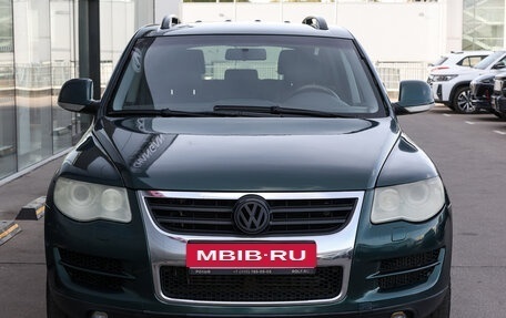 Volkswagen Touareg III, 2008 год, 979 000 рублей, 2 фотография
