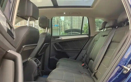 Volkswagen Tiguan II, 2018 год, 1 577 777 рублей, 6 фотография