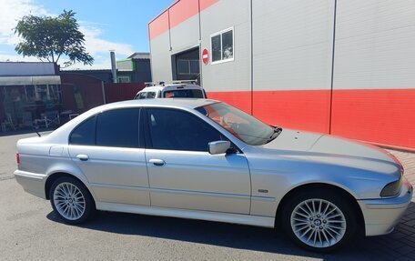 BMW 5 серия, 2002 год, 750 000 рублей, 3 фотография