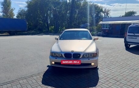 BMW 5 серия, 2002 год, 750 000 рублей, 2 фотография