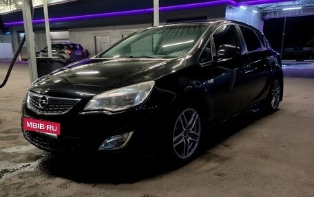 Opel Astra J, 2011 год, 790 000 рублей, 4 фотография