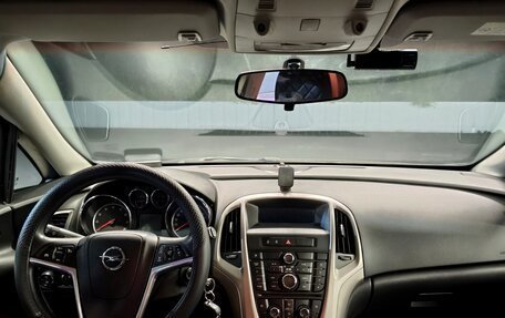Opel Astra J, 2011 год, 790 000 рублей, 9 фотография