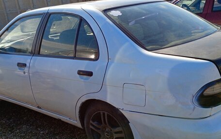 Nissan Almera, 1998 год, 150 000 рублей, 4 фотография