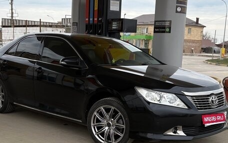 Toyota Camry, 2013 год, 1 300 000 рублей, 10 фотография