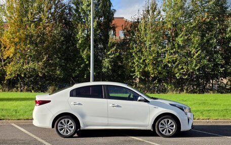 KIA Rio IV, 2020 год, 1 530 000 рублей, 10 фотография