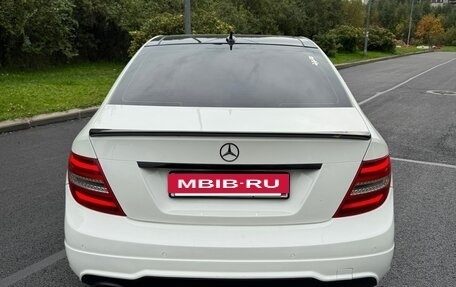 Mercedes-Benz C-Класс, 2012 год, 1 350 000 рублей, 14 фотография