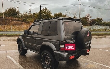 Mitsubishi Pajero III рестайлинг, 1993 год, 1 050 000 рублей, 3 фотография