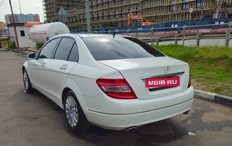 Mercedes-Benz C-Класс, 2010 год, 1 500 000 рублей, 6 фотография