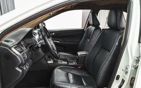 Toyota Camry, 2016 год, 1 988 000 рублей, 10 фотография