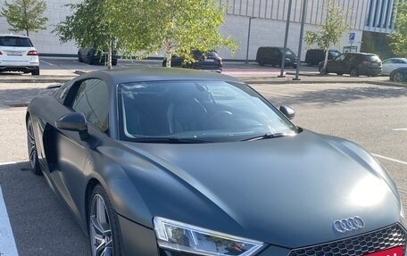 Audi R8, 2015 год, 13 120 000 рублей, 7 фотография