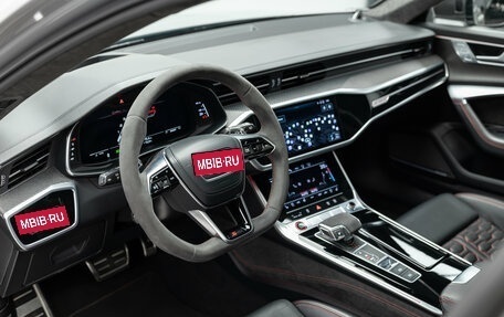 Audi RS 6, 2021 год, 15 990 000 рублей, 11 фотография