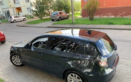 BMW 1 серия, 2006 год, 615 000 рублей, 3 фотография