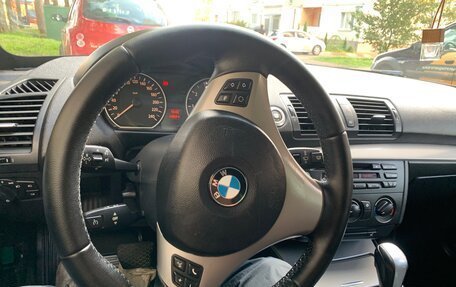 BMW 1 серия, 2006 год, 615 000 рублей, 15 фотография