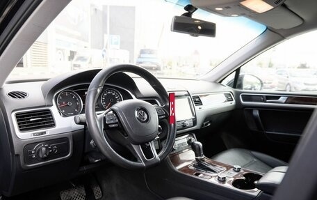Volkswagen Touareg III, 2011 год, 1 698 000 рублей, 5 фотография