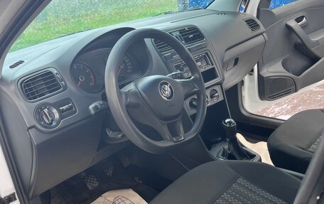 Volkswagen Polo VI (EU Market), 2017 год, 450 000 рублей, 6 фотография