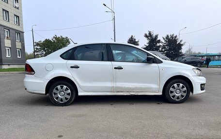 Volkswagen Polo VI (EU Market), 2017 год, 450 000 рублей, 4 фотография