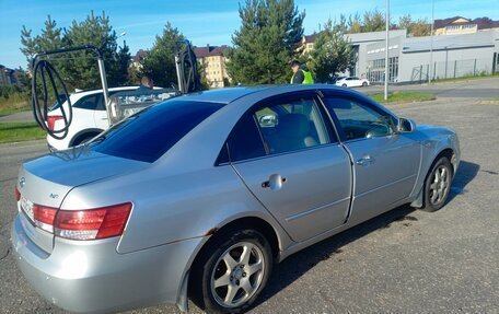 Hyundai Sonata VI, 2005 год, 410 000 рублей, 5 фотография