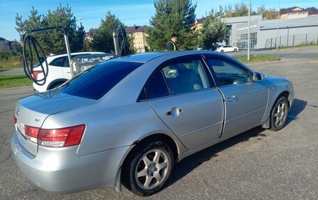 Hyundai Sonata VI, 2005 год, 410 000 рублей, 4 фотография