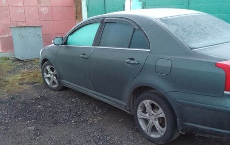 Toyota Avensis III рестайлинг, 2008 год, 680 000 рублей, 2 фотография