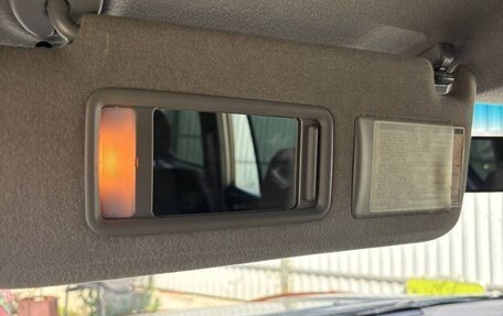 Toyota Land Cruiser Prado 120 рестайлинг, 2006 год, 1 500 000 рублей, 13 фотография