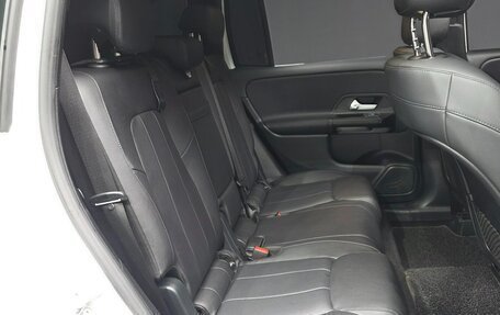 Mercedes-Benz GLB, 2021 год, 2 890 002 рублей, 18 фотография