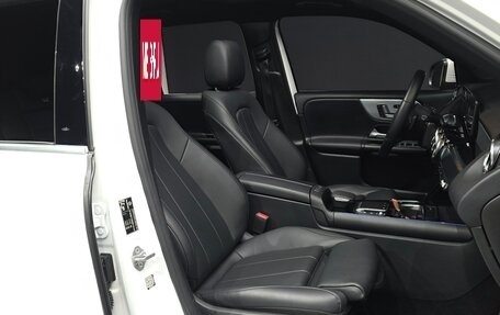 Mercedes-Benz GLB, 2021 год, 2 890 002 рублей, 17 фотография