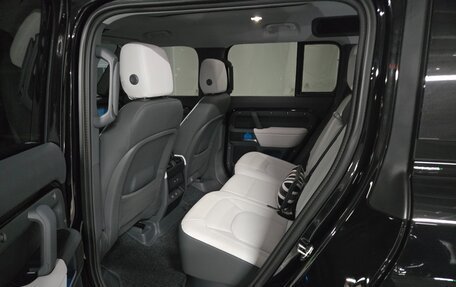 Land Rover Defender II, 2025 год, 9 610 069 рублей, 14 фотография