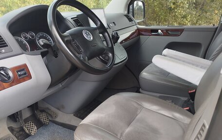 Volkswagen Multivan T5, 2006 год, 2 500 000 рублей, 11 фотография