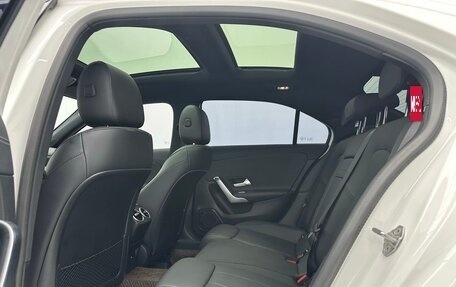 Mercedes-Benz A-Класс, 2023 год, 2 467 000 рублей, 11 фотография