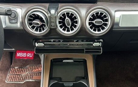 Mercedes-Benz GLB, 2021 год, 2 479 000 рублей, 9 фотография