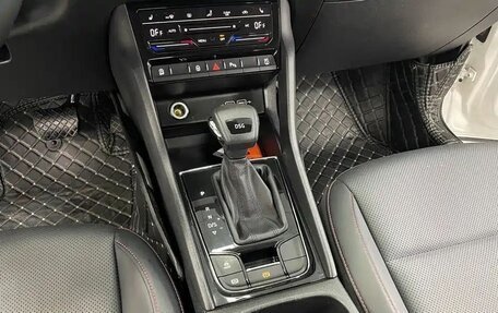 Skoda Karoq I, 2022 год, 1 690 005 рублей, 14 фотография